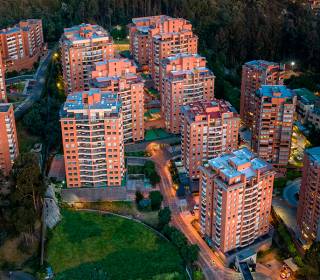 Proyecto de vivienda Reserva De La Sierra, apartamentos en venta en Bogotá, Multicentro de la constructora MARVAL.