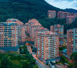 Proyecto de vivienda Reserva De La Sierra, apartamentos en venta en Bogotá, Multicentro de la constructora MARVAL.